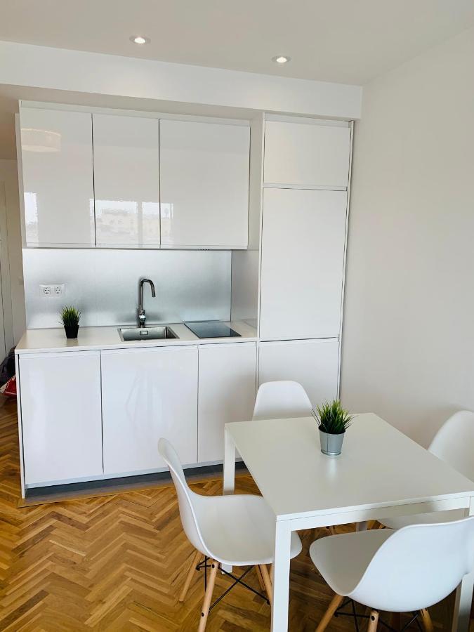 Апартаменты Pisos Con Piscina Barrio Exclusivo-Wizinkcenter Alquiler Temporada Мадрид Экстерьер фото