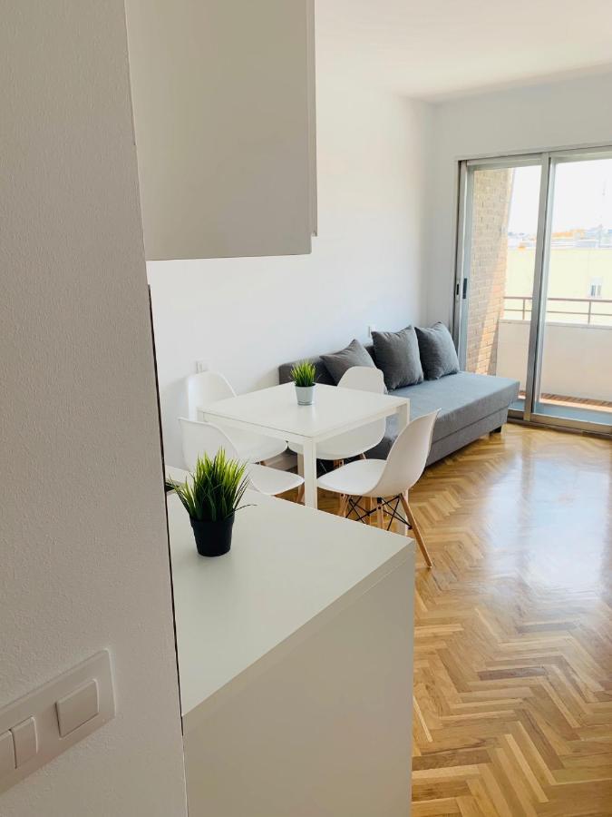 Апартаменты Pisos Con Piscina Barrio Exclusivo-Wizinkcenter Alquiler Temporada Мадрид Экстерьер фото