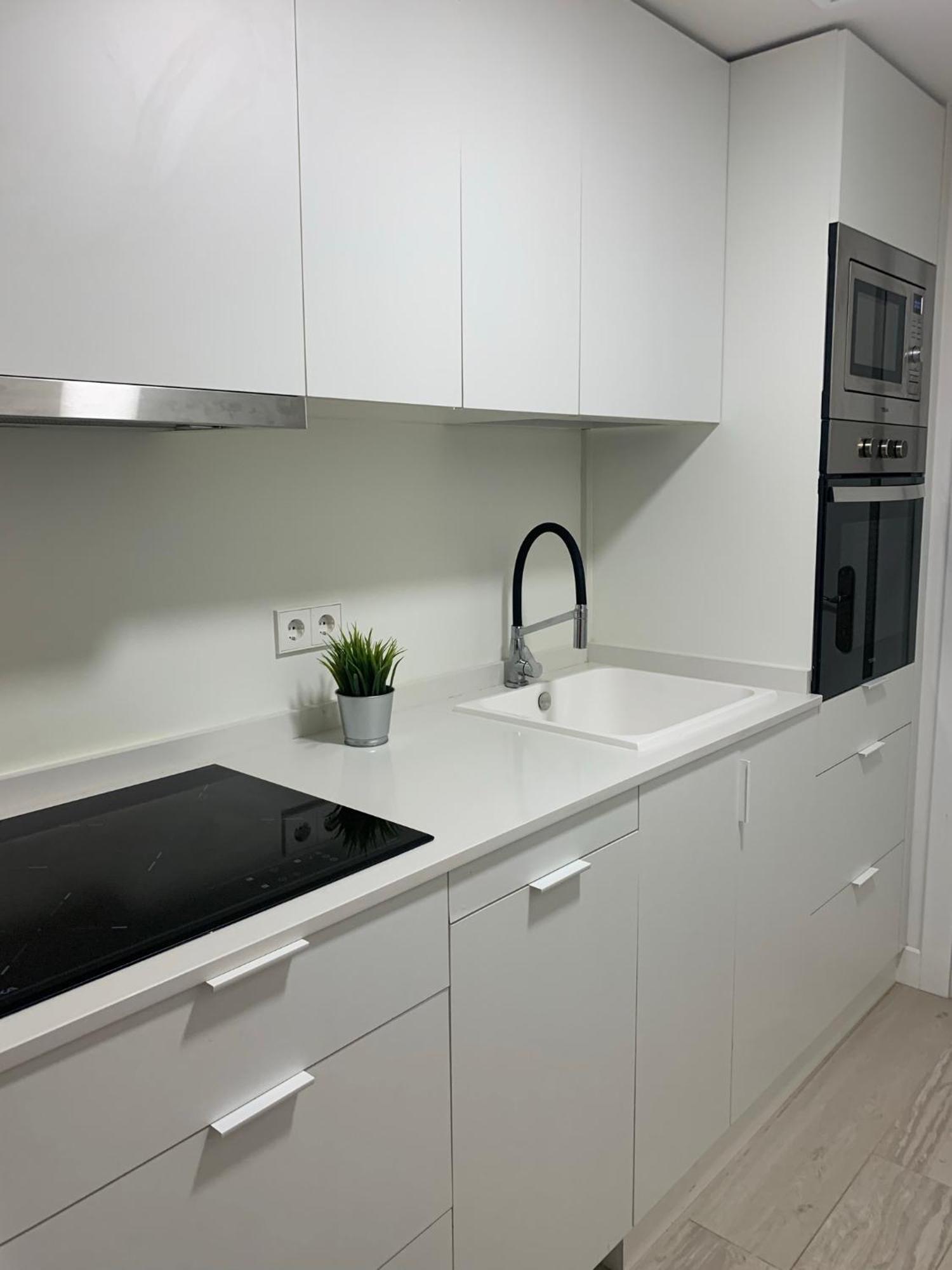 Апартаменты Pisos Con Piscina Barrio Exclusivo-Wizinkcenter Alquiler Temporada Мадрид Экстерьер фото